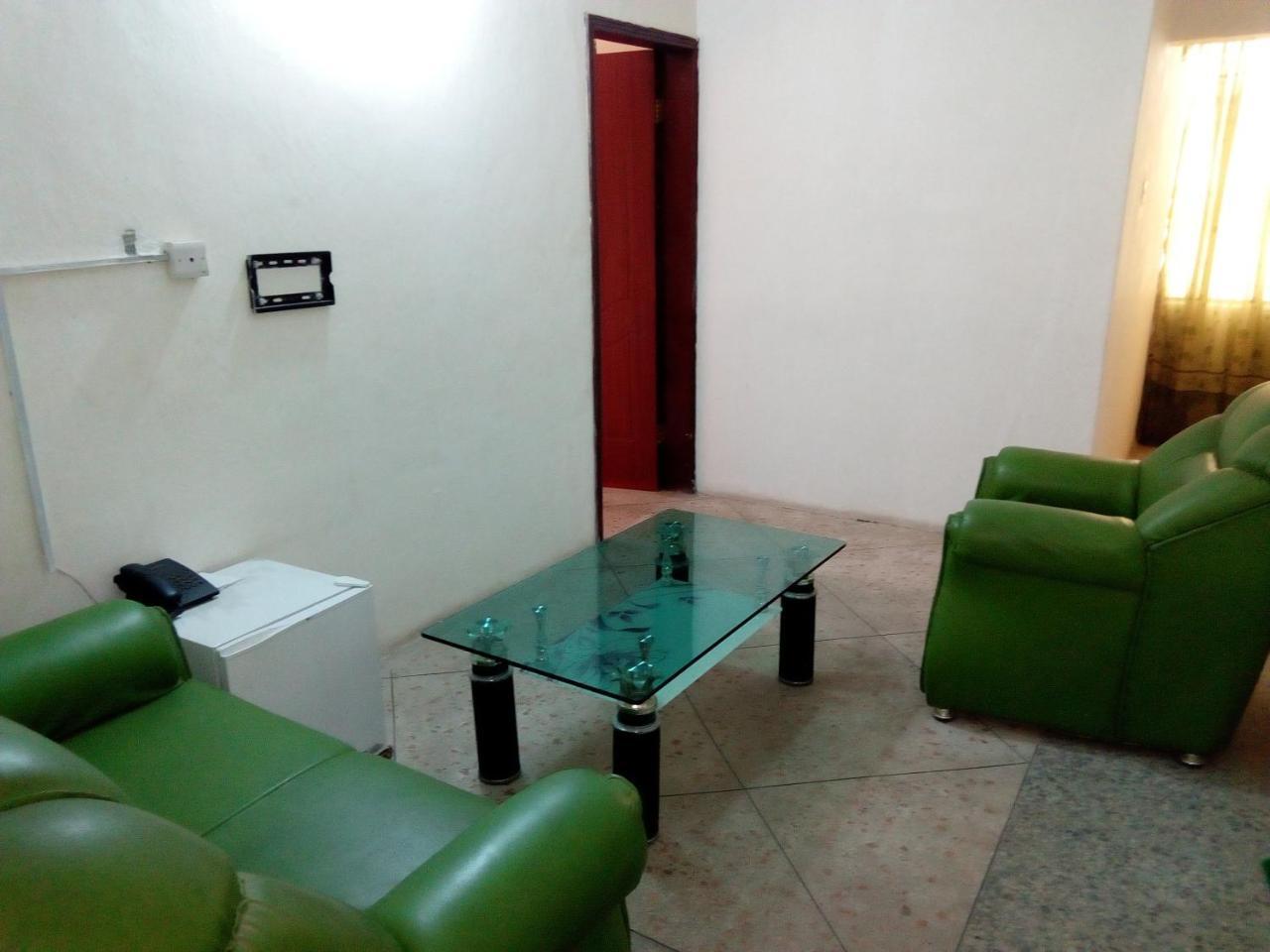 Royal Green Guest House Abeokuta Екстериор снимка